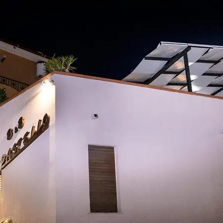 Pastello فندق مبيت وإفطار 5*