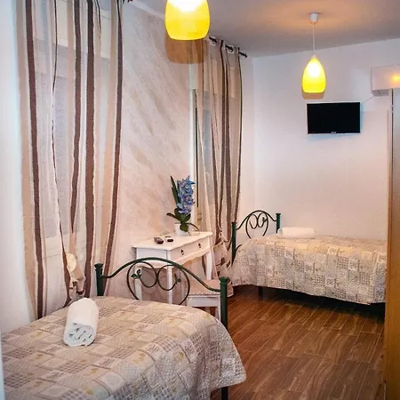 فندق مبيت وإفطار Pastello 5*